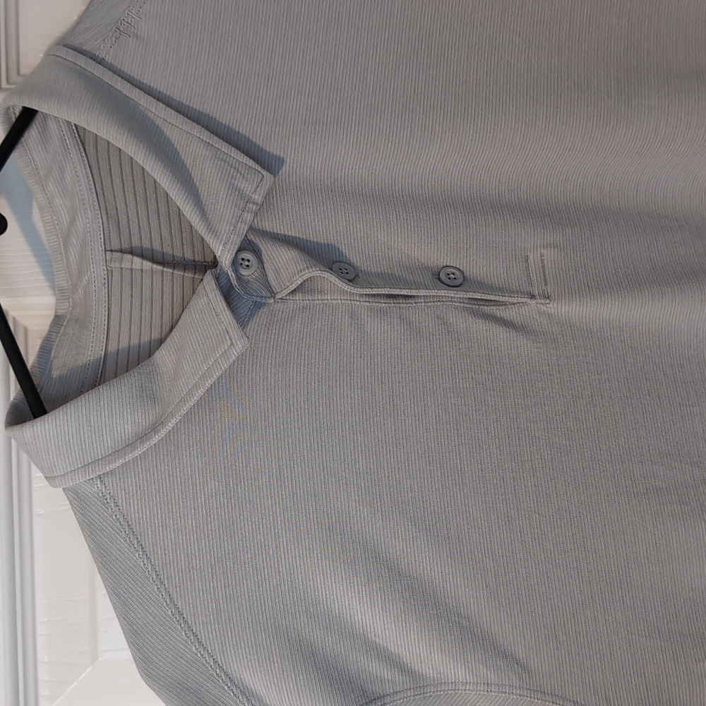 Lululemon Evolution Polo Short Sleeve